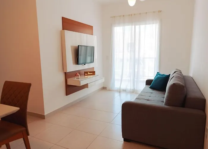 Apto Praia Grande - Ubatuba No 3º Andar Com Ar E Wi-Fi Proximo Ao Mar!