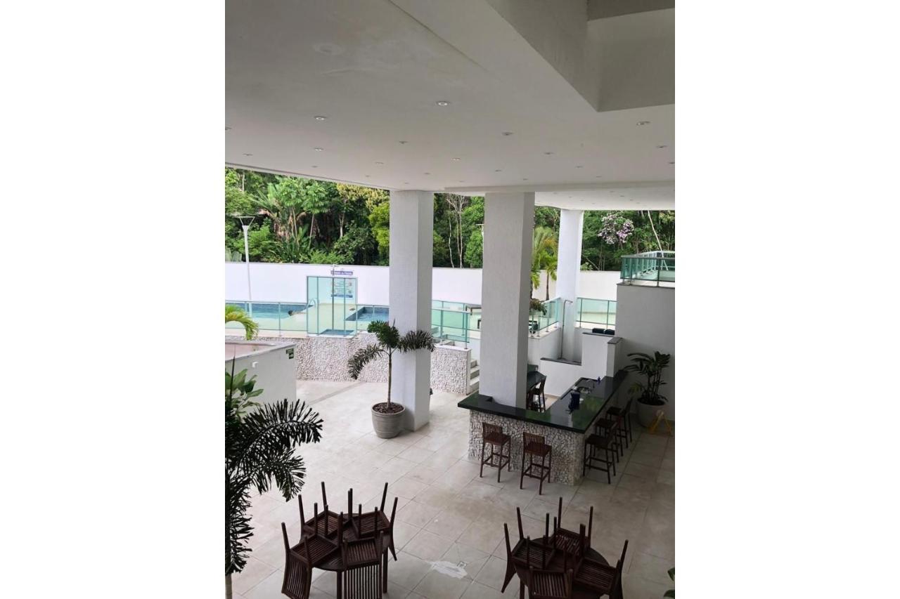Apartment Apto Grande - No 3º Andar Com Ar E Wi-fi Proximo Ao Mar!